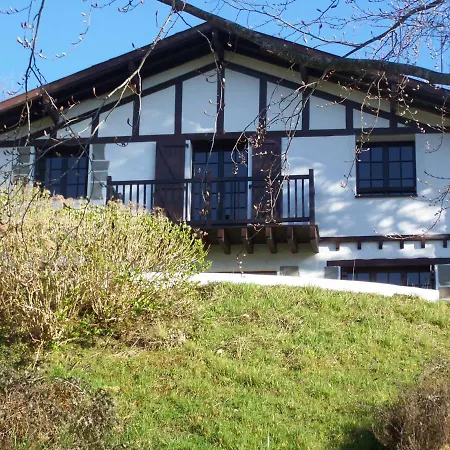 Etxe goxoan chambres d'hôtes avec cuisine été équipée commune et jaccuzi-2